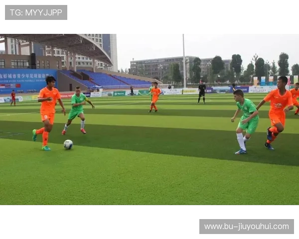 如皋足球基地建设进展迅速 预计年底前投入使用提升足球发展水平